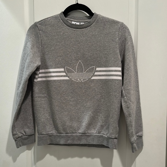 Adidas Boy's Crew Grey & White Sweat Shirt Size 8, Excellent Condition!!!